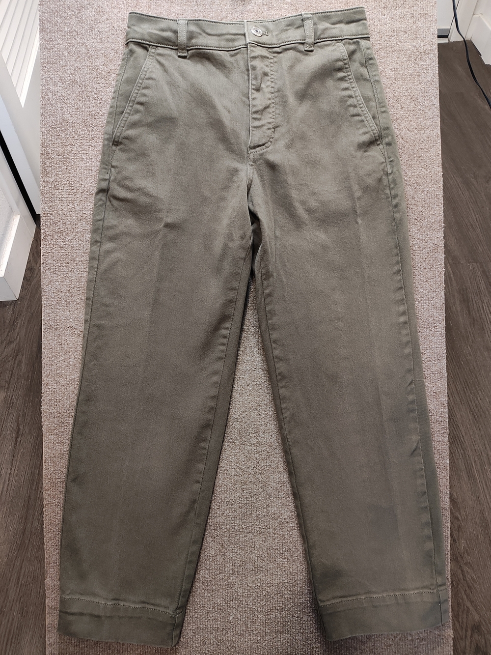 Size 4R - Women's Everlane Olive Green Wide-Leg Jeans - Like New